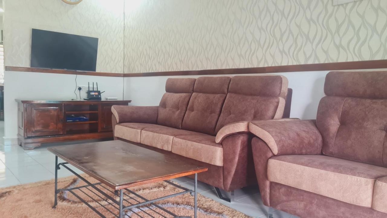 Anjung Klia House 31 With Neflix Villa Banting  Exterior photo