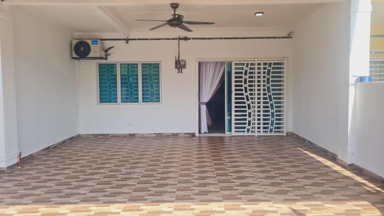 Anjung Klia House 31 With Neflix Villa Banting  Exterior photo